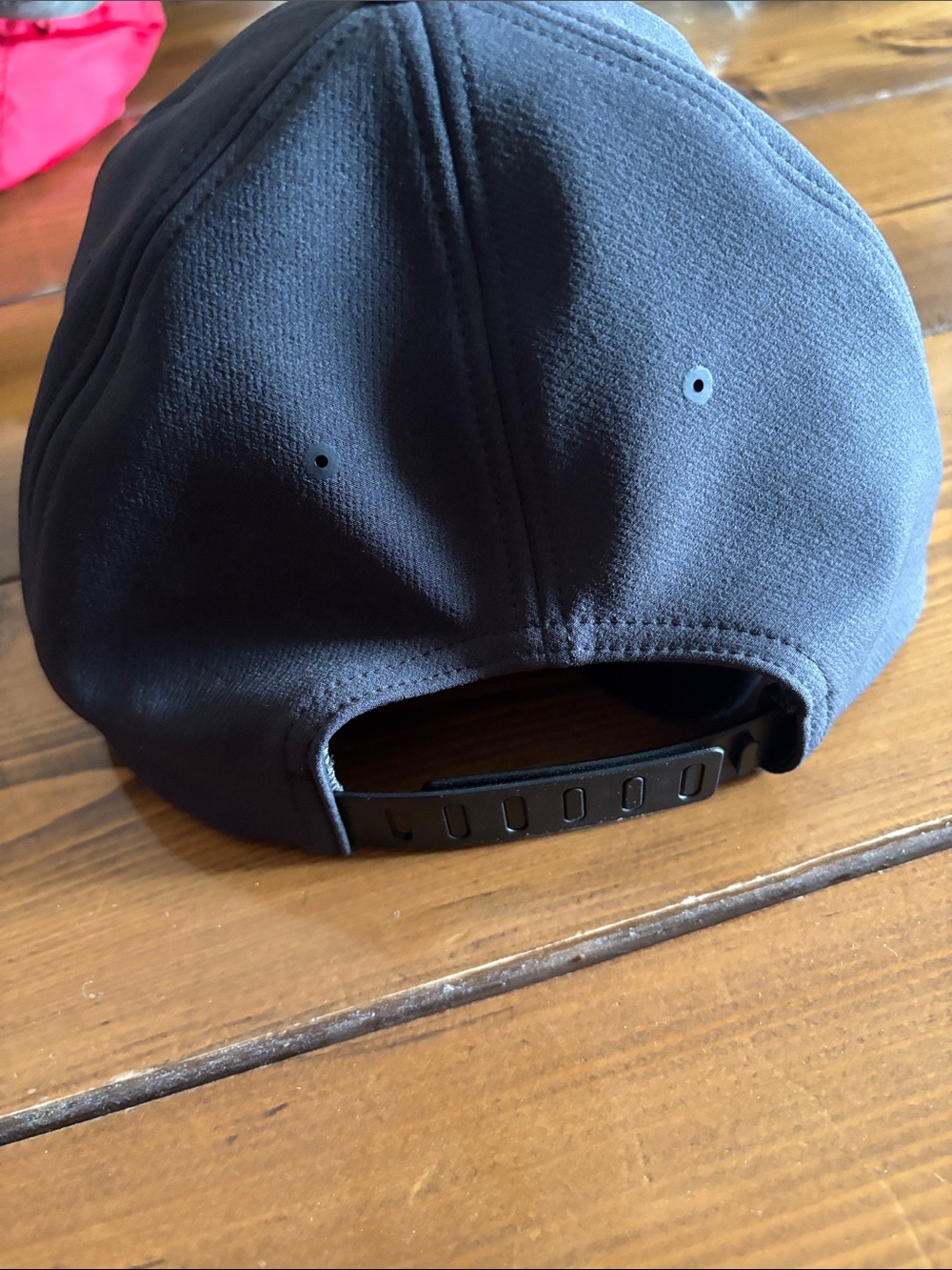 Lululemon - Picture 4 of 6